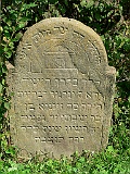 Chornotysiv-tombstone-058