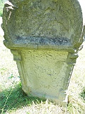 Dilove-tombstone-31