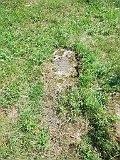 Dilove-tombstone-35