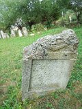 Dubove-tombstone-160