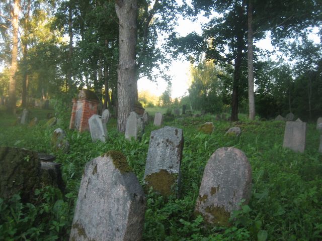 Kraslava Jewish Cemetery