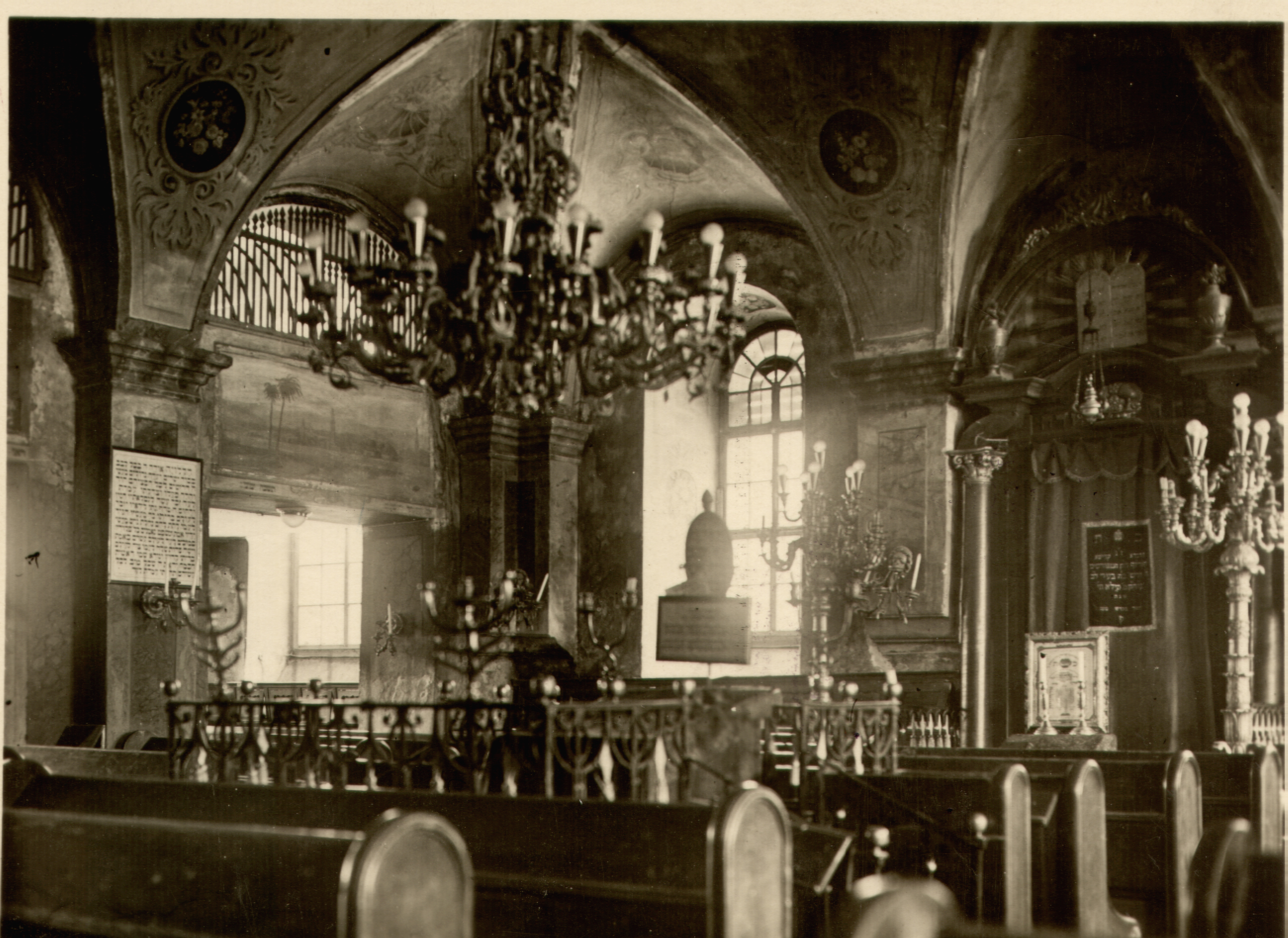 Lackenbach_Synagogue
