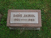 Jaskol-Sadie