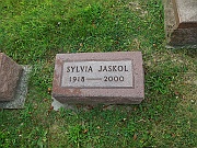 Jaskol-Sylvia