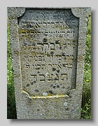 Nyzhni-Vorota-Cemetery-stone-014