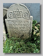 Nyzhni-Vorota-Cemetery-stone-019