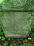 Puzniakivtsi-tombstone-26