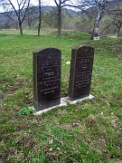 Turi-Remety-Cemetery-stone-001