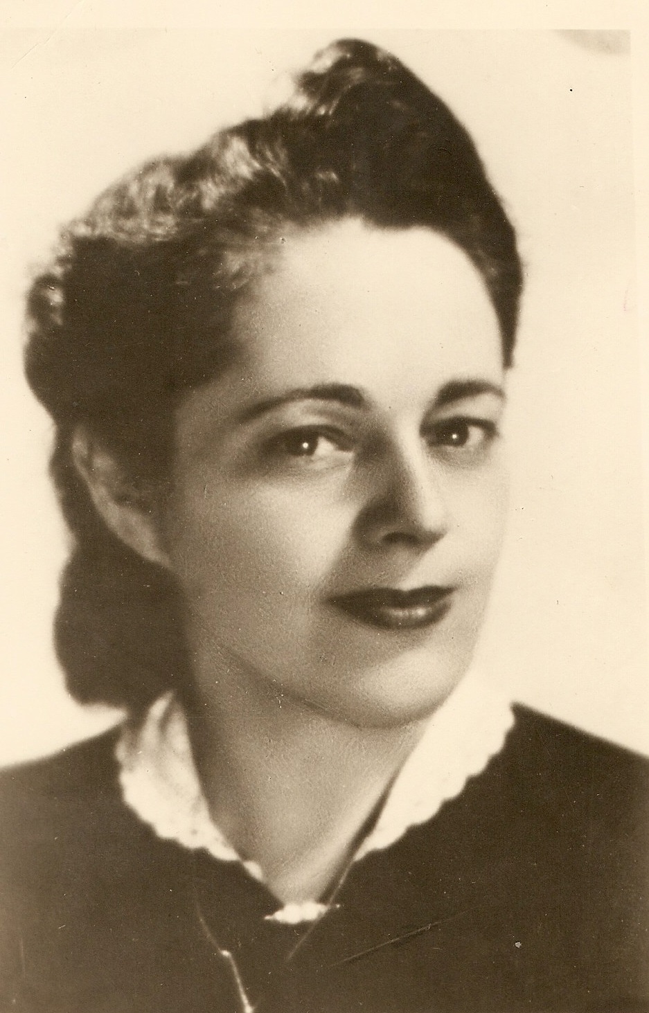 Lilly Grunbaum Ivanek