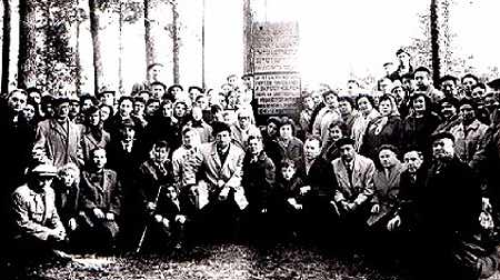 Annual meeting of Ponevezh survivors in the Pajuoste forest.