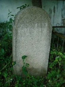 Tombstone of  Jonia Jankelevich Tenainki. Ternivka