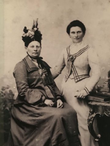 POLLAK Family, Mother and daughter, ca. 1885