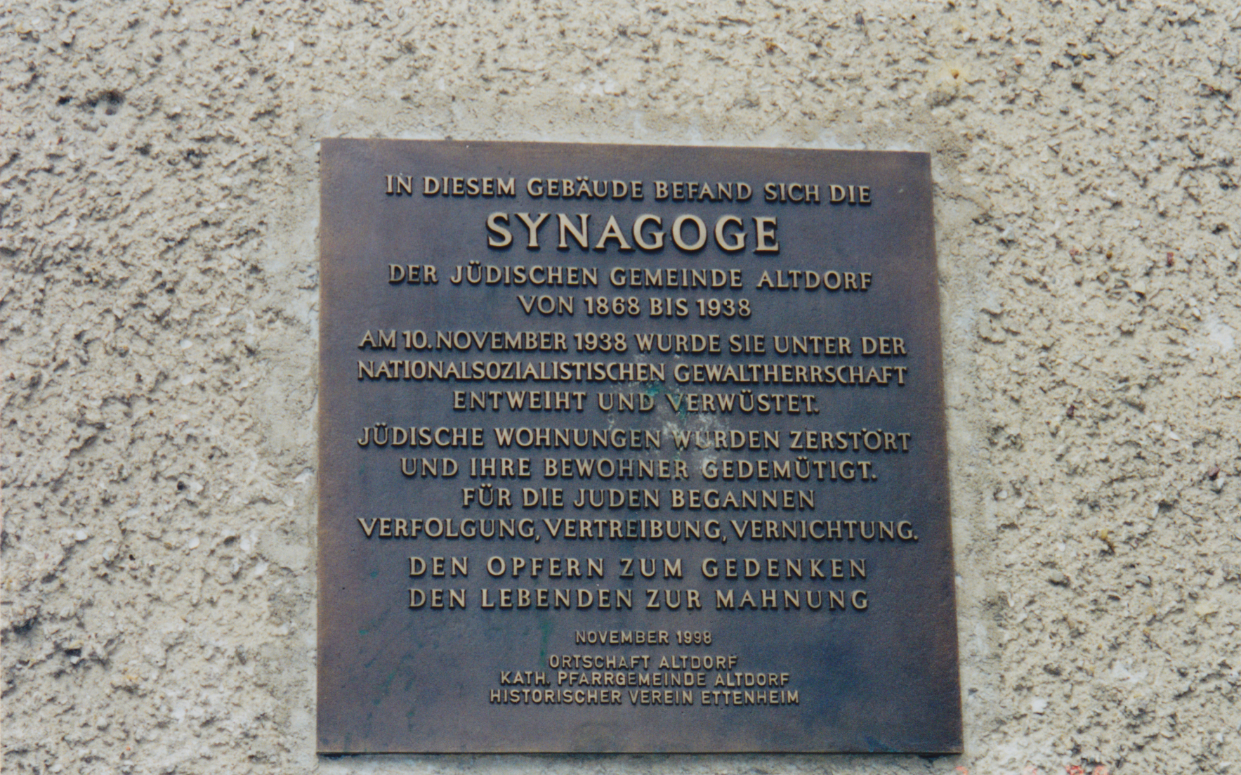 Synagogue
                  Plaque