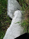 Astai-tombstone-01