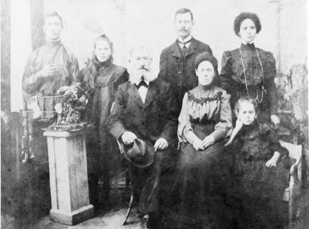 SKOK FAMILY - LATVIA - 1903, L to R: Moshe, Fanija, Elias, David, Hiena, Frida, and the youngest, Betty