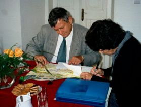 [photo of Boguslaw Dziedzic and Roni S. Liebowitz]