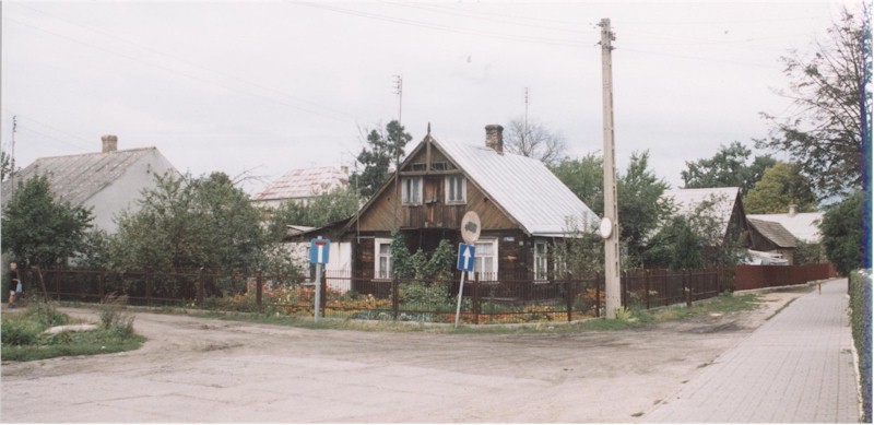 Bielsk street scene 5.jpg (76488 bytes)