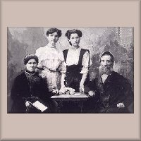 Donner Family, 1914