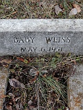 WEISS-Baby2