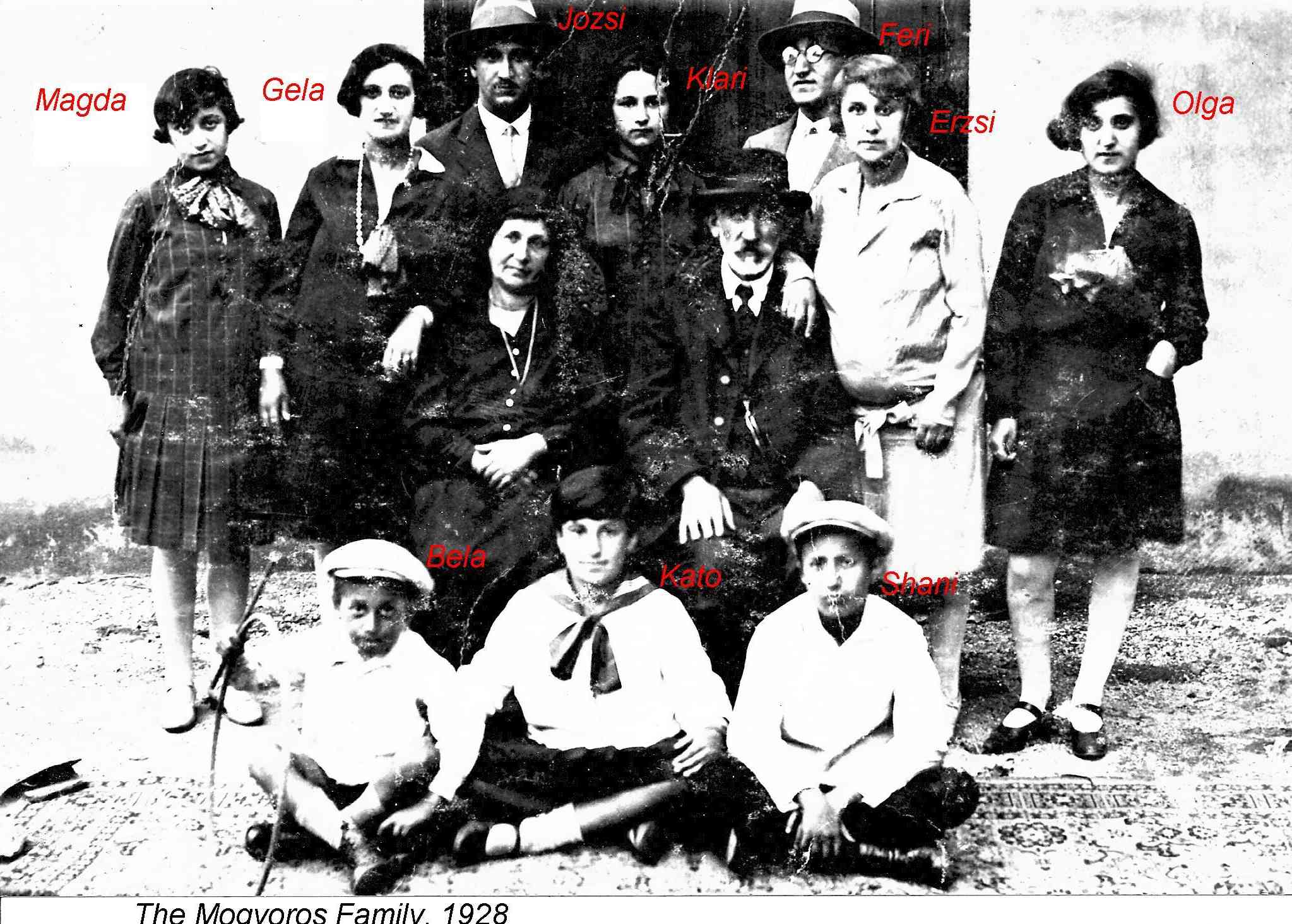 The Mogyoros Family, 1928.JPG