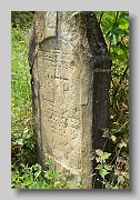 Holubyne-Cemetery-stone-100