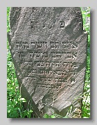 Holubyne-Cemetery-stone-325