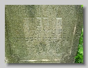 Holubyne-Cemetery-stone-512