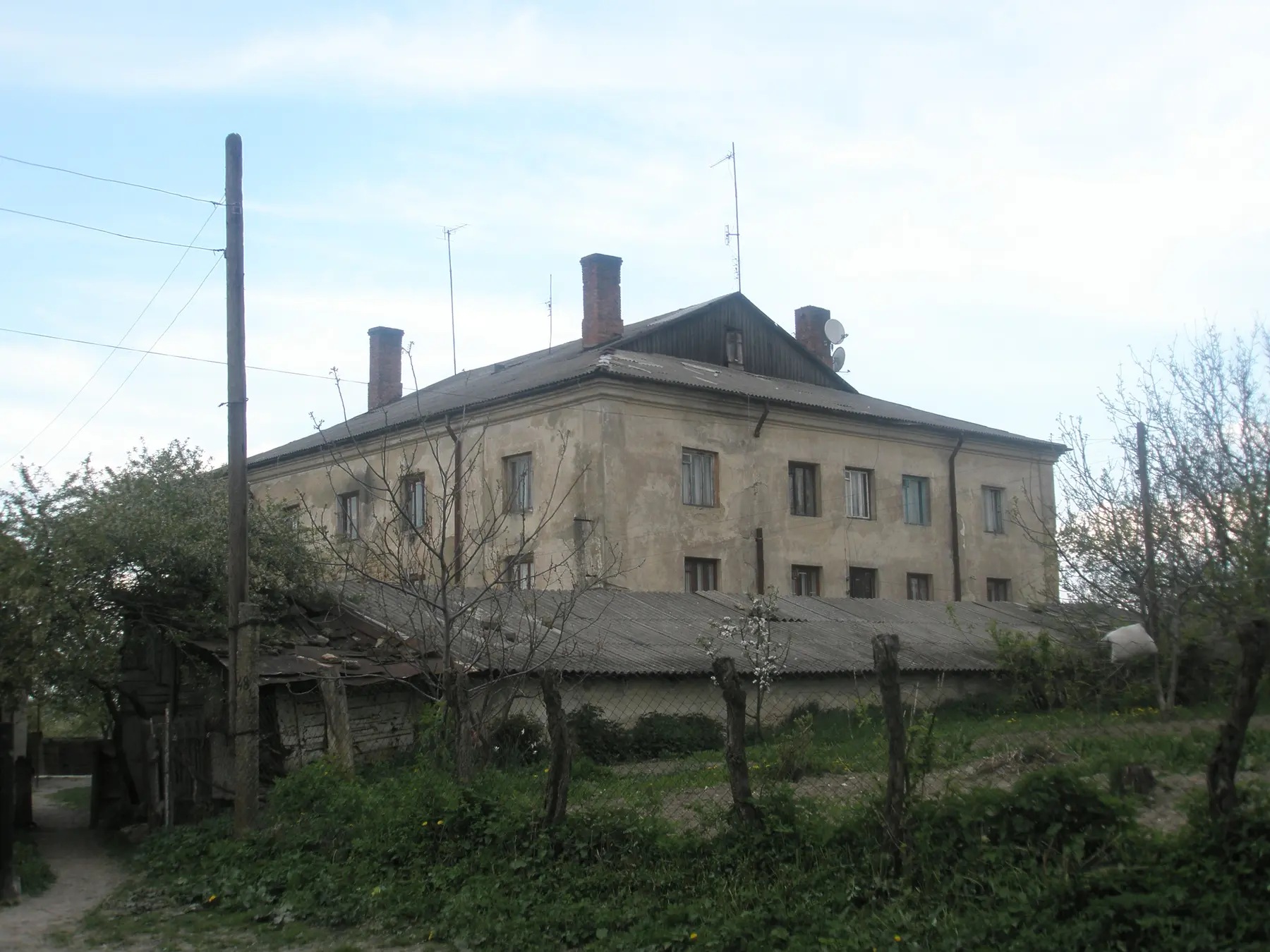 Former Great Synagogue building in Khotyn
