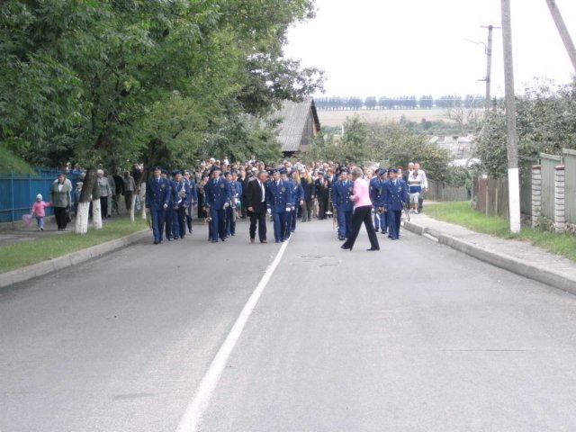 Brest Band entering Kamenets