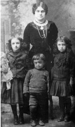 Hudie and 3 of her 4 children, Lina on left