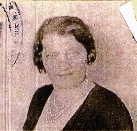 Gussie Hertzberg 1931 passport photo