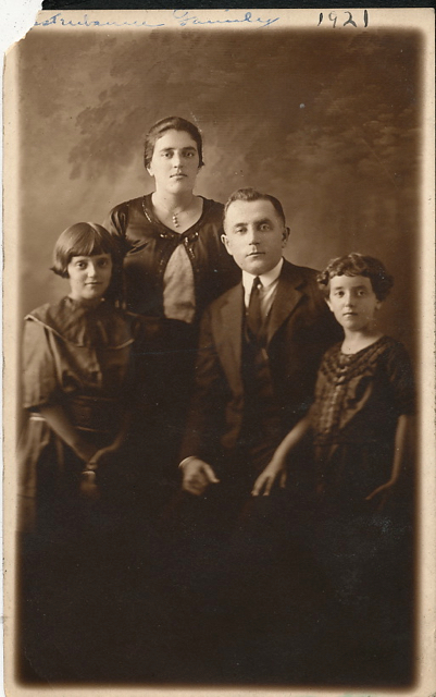 Sam
                          Kestenbaum and family