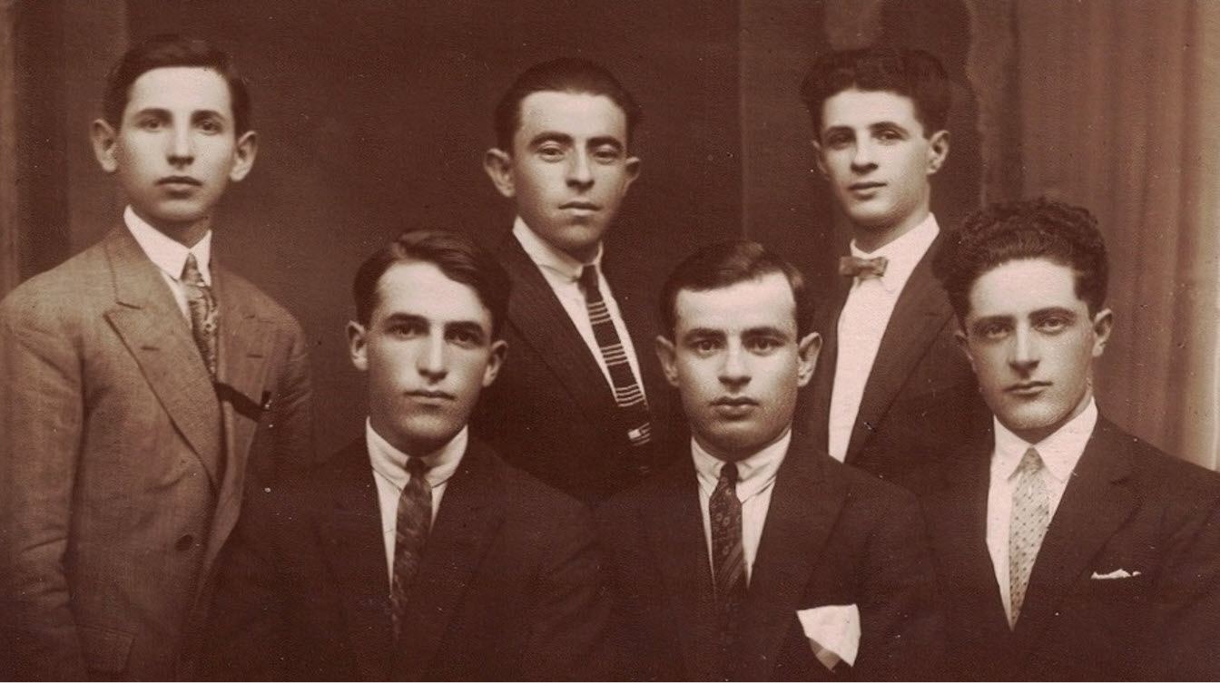Mlynov Friends in Buenos Aires 1923 