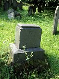 Nelipyno-Cemetery-stone-097