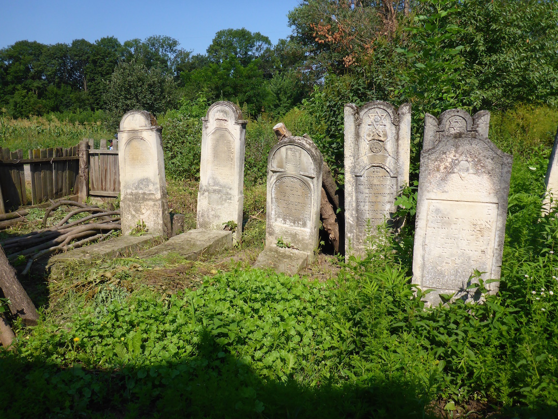 cemetery020