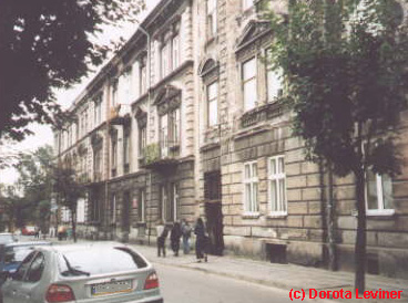 Tarnawskiego Street