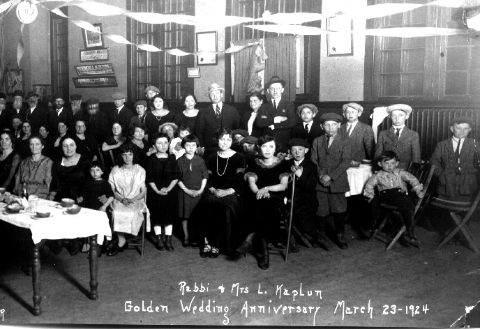 1924 Photo of Sheboygan Jewish

Families - Right Side