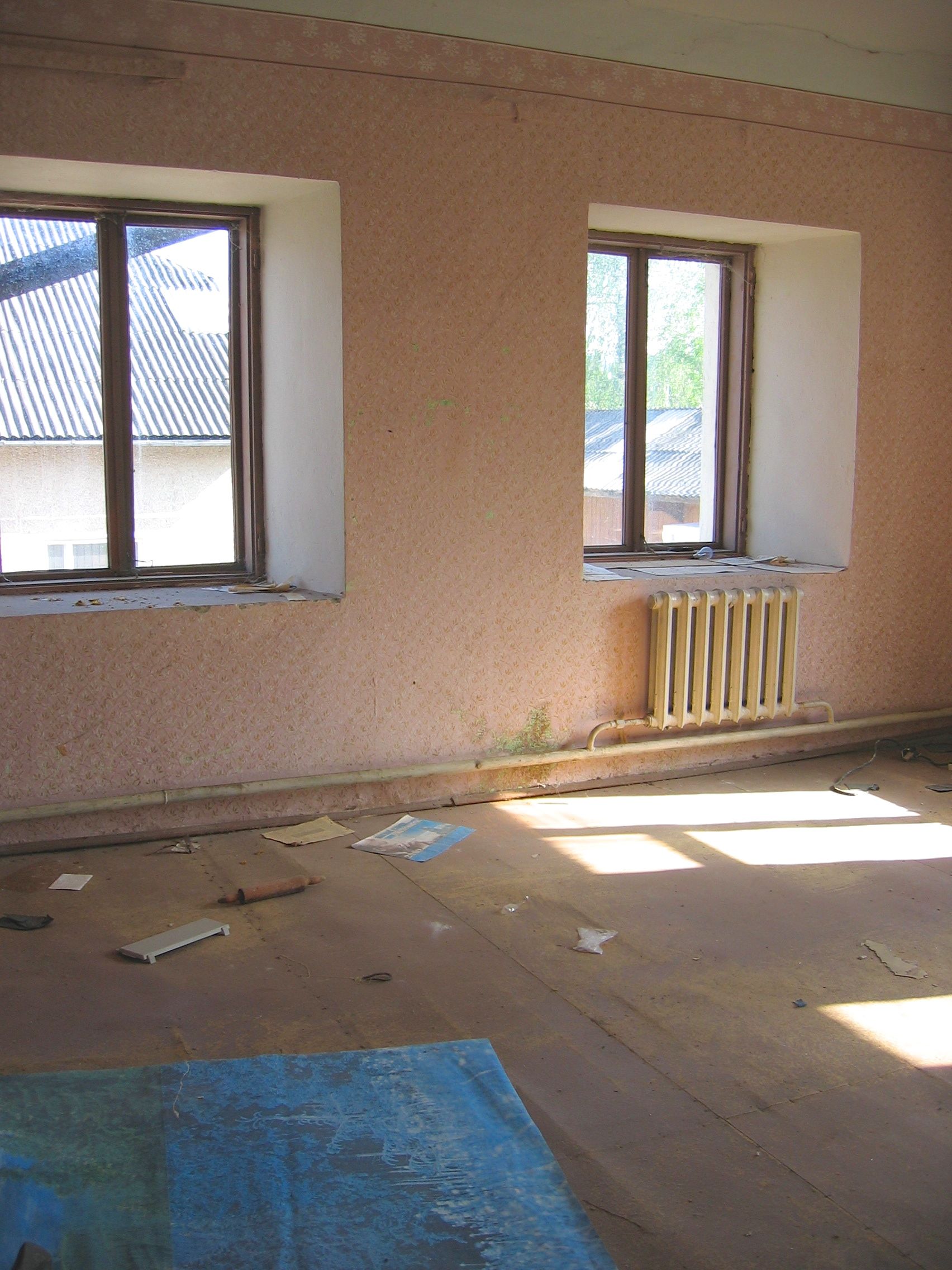 Synagogue
                        interior (2nd floor)