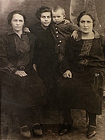 unidentified Kozhenetz relatives