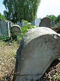 Tyachiv-tombstone-200