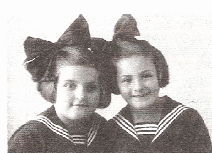 Clara and her sister Mania