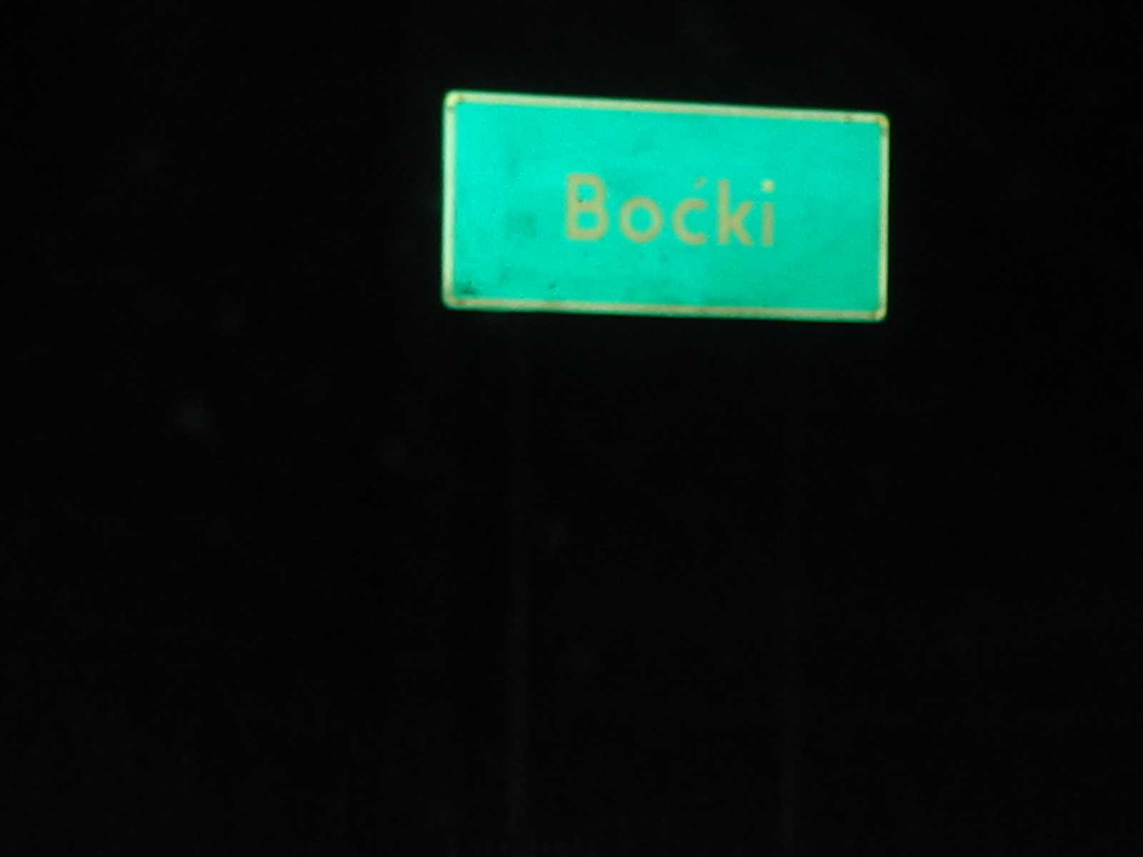 Entrance to Bocki at night from north, on road 19 (2005)