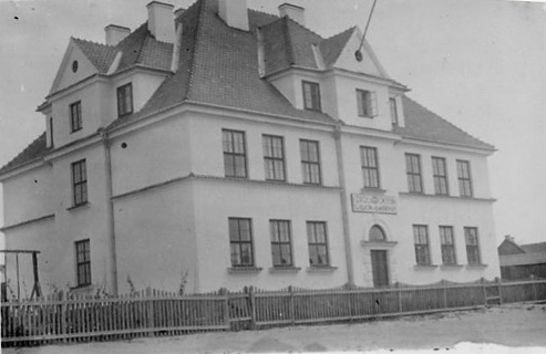 public_school_of_kamenets_1931