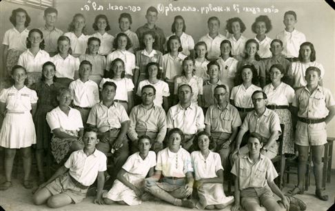 Ninth Grade Osishkin School, 1945 
