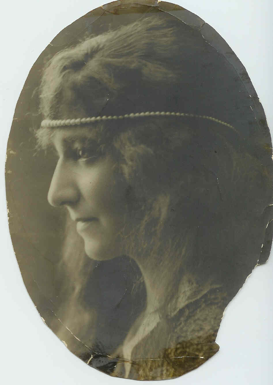 Dora Krafcik Waltman photo taken about 1923