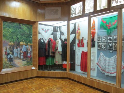 Clothing at the Folk Museum in Motol