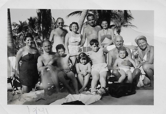Abraham Wolfson and Wolfson Family in
                            Miami