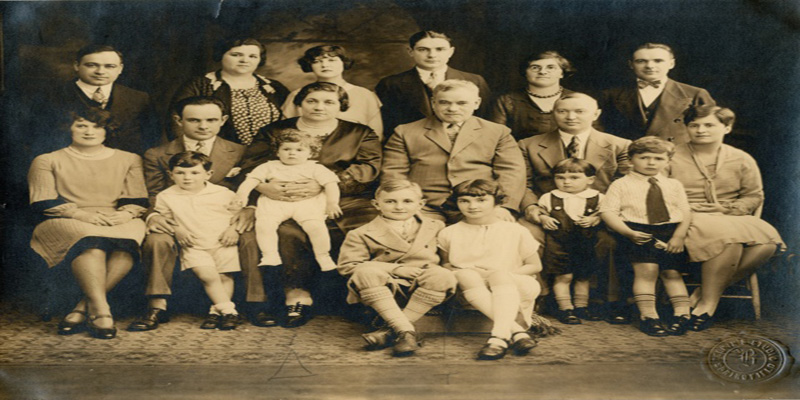 Greenberg clan, pre-1929