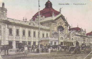 The central train station in Czernowitz, early 1900s.