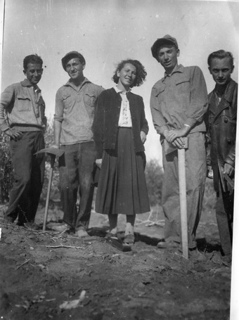 Shlomo Yaffe, Elisheva Makover, Yizchak Golani
